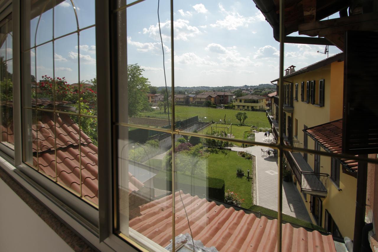 Villa Oldrado Cantù Exteriör bild